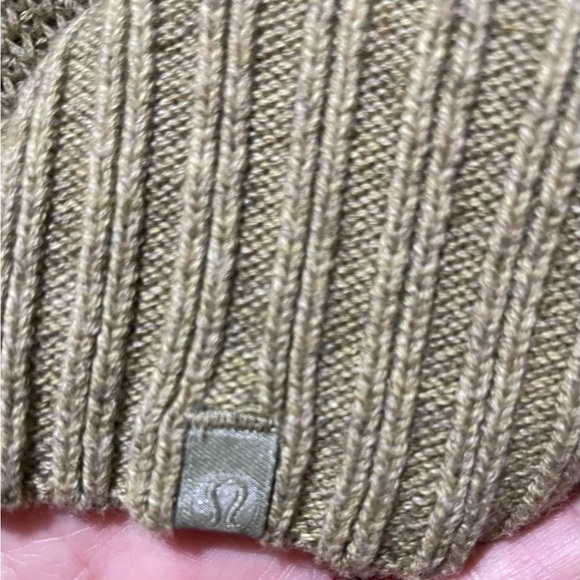 Lululemon Knit Texture Open Cardigan Sweater Olive Green Cardigan Sweater Size 2 - Picture 11 of 11